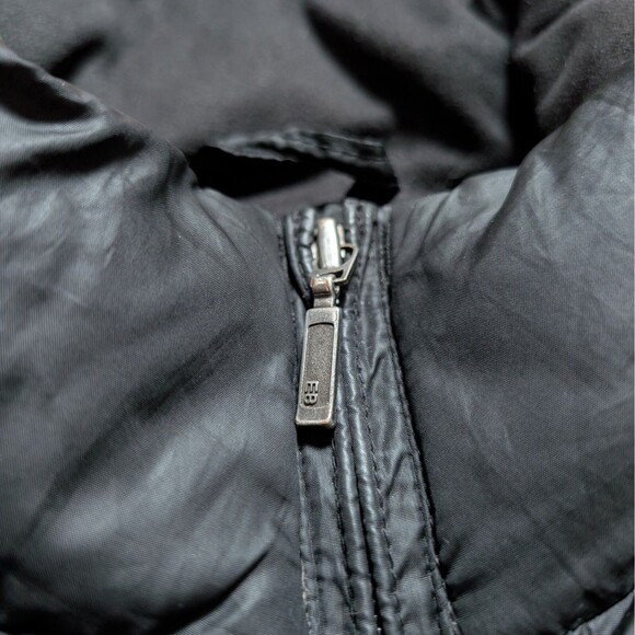 Eddie Bauer Premium Goose Down Vest Women’s Small Black Full Zip Puffer Pocket - Picture 3 of 9